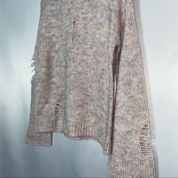 NEW Wildfox Distressed Pink Skye Sweater Small S - Picture 4 of 11